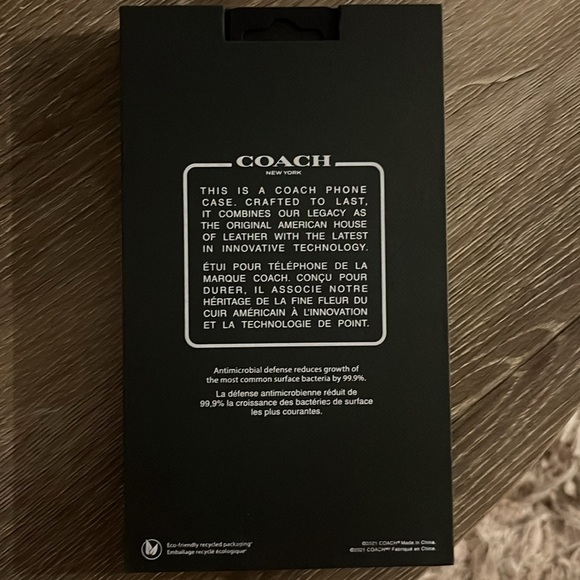NEW COACH IPHONE CASE! - Picture 3 of 3